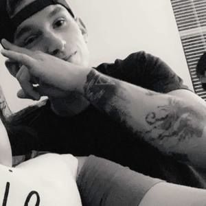 Meet your Posher, Chaz